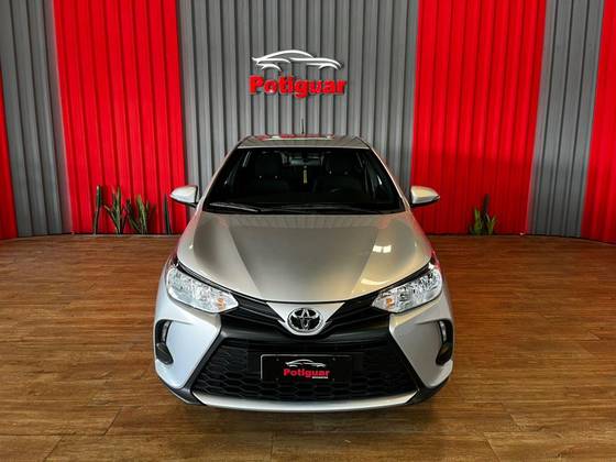 TOYOTA YARIS 1.5 16V FLEX XL MULTIDRIVE TOYOTA YARIS 1.5 16V FLEX XL MULTIDRIVE